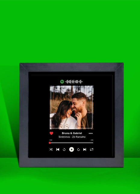 Site - Imagens página produto - Quadro SPOTIFY 2 - moldura preta - Casal 1 - 20x20