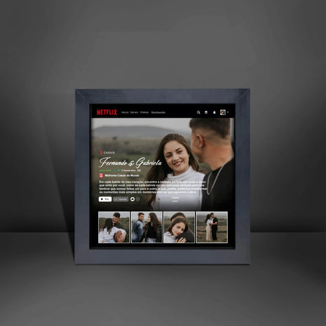 Site - Imagens página produto - Quadro NETFLIX 1 - moldura preta - Casal 1 - 20x20