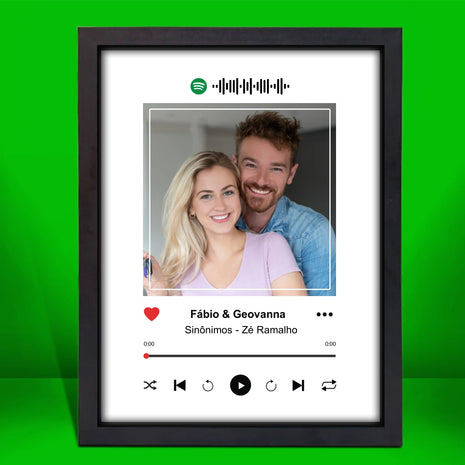 Site - Imagens página produto - Quadro SPOTIFY - moldura preta - Casal 1 - 30x40